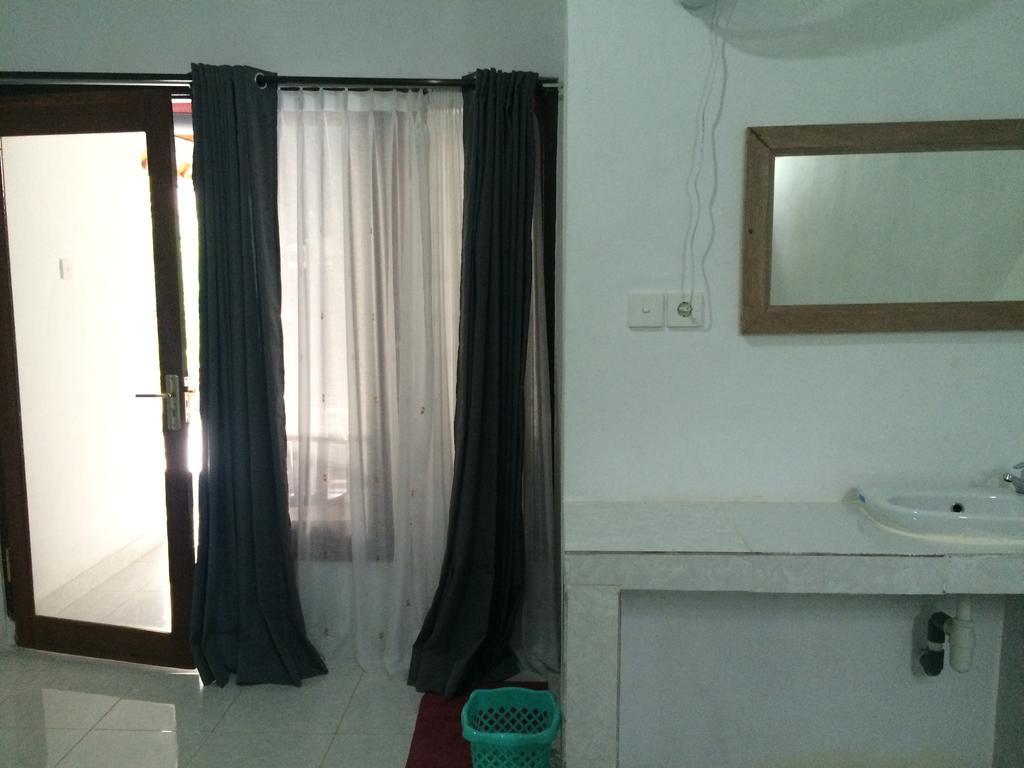 Linggy Homestay Нуса-Лембонган Экстерьер фото