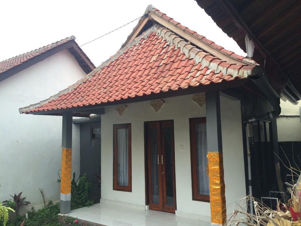Linggy Homestay Нуса-Лембонган Экстерьер фото